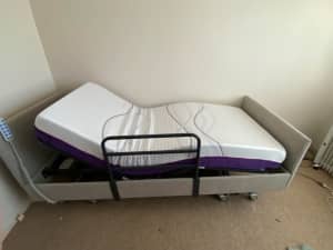 Electric Adjustable Hospital/Disabilities Bed