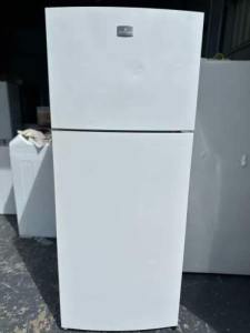 Kelvinator 460 litres fridge freezer