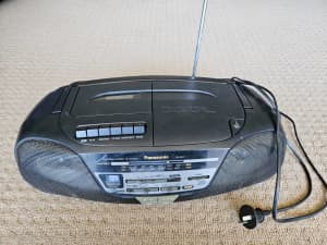 Panasonic RX-DS11 Portable Stereo CD system