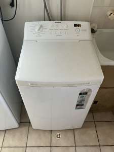 Top loader washing machine