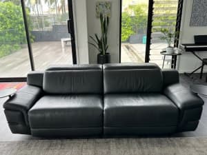 Black Leather Electric Recliner & Headrest 2 Seater Couch (Nick Scali)