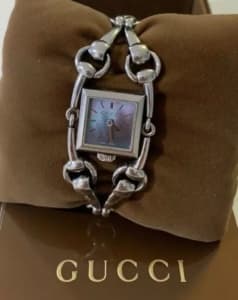Authentic Gucci Blue Mother-of-Pearl Dial 116.5 Series Watch RRP1000