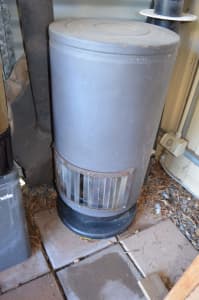 Gas pot belly heater