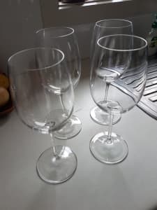 4 French crystal wine glasses
