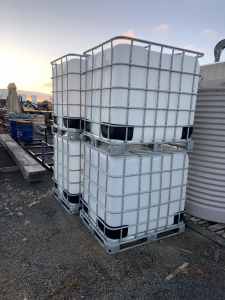 1,000L WATER PODS TANKS ICBs