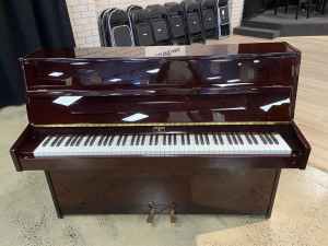 Beale BE43 Upright Student Piano, Excellent condition, 5 Year Warranty