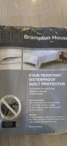 New waterproof quilt protectors KB & QB size, sell together 