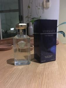Versace The Dreamer fragrance / Perfume