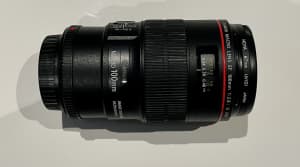 Canon EF Macro 100mm - Macro Lens