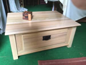 Coffee table with free set of coasters