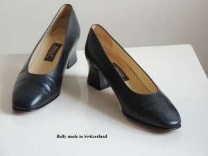 Womens Bally Swiss made navy leather shoes Xandra 38/AU 8.5