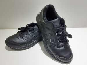 Men's Asics Gel Contend Running Shoes (Black)