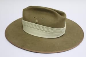 Wanted- Army Slouch Hat Size 59 