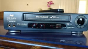 JVC VHS player / recorder & VHS Analogue to Digital media Converter