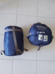 Sleeping bags (2), matching pair