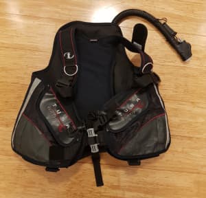 Tusa BCD, Buoyancy Compensator Device & 10kg Weights