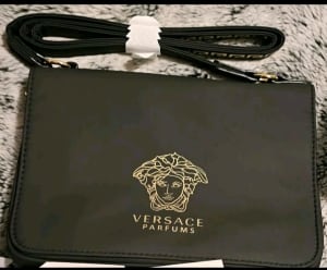 🎁 VERSACE PARFUMS BLACK AND GOLD SHOULDER BAG 