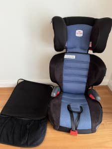 Britax Safe-n-Sound Hi Liner SG car seat