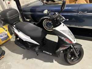 Kymco Agility RS125 scooter