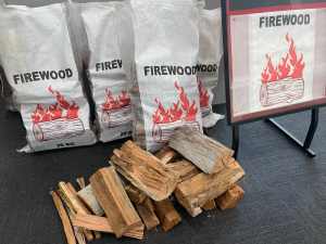 Premium split firewood for wood heater, fire pit, bbq