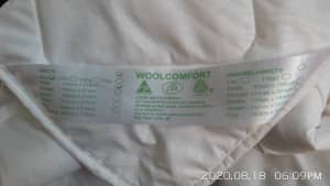 Single size quality wool quilt 200GSM with cover, sheet and pillow