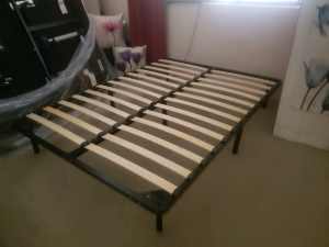 DOUBLE-BED FRAME ,METAL WITH WOODEN SLATS