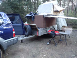 offroad camper trailer sleeps 4