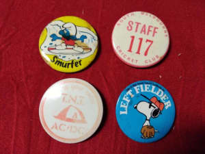Button badges ,snoopy, ac/dc ,smurfer, and cricket