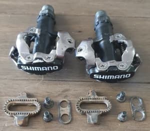 SHIMANO PD-M520 Bicycle SPD Pedals