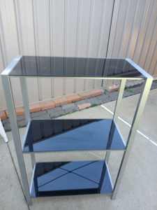 Have 1 sleeving and bird cage for sale in Dubbo 