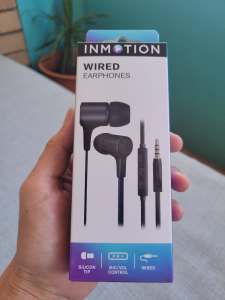 InMotion wired earphones / in-ear (NEW)