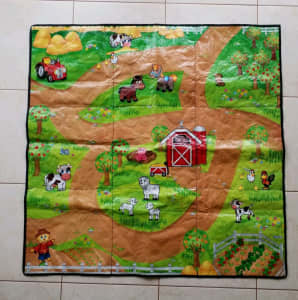 Farmyard floor Playmat, 90 cm square, used