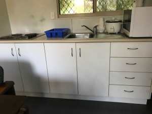 Demountable house for Rent in Tiwi
