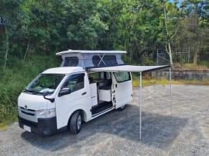 2017 TOYOTA HIACE - Pop-top Campervan - Automatic - Petrol