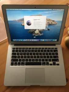 MacBook Air 13 inch 2014 128gb with charger and laptop bag
