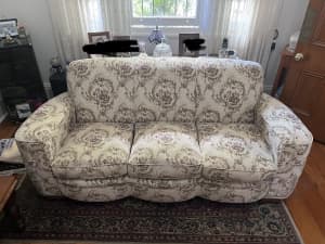 Couch Set Sofa and 2 x armchairs (Vintage)