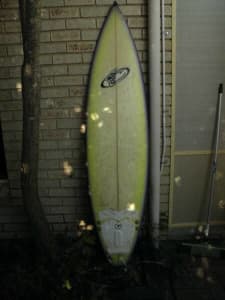 surfboard mad dog by bob margets