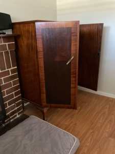 Antique Timber cabinet for FREE