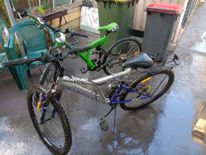 2x Adult Bicycles , good condition