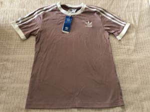 Womens Size 10 Adidas Tee ~Brand New With Tags