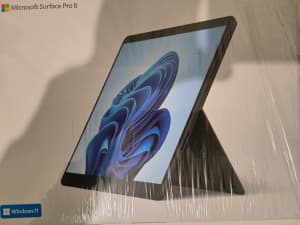 Microsoft Surface Pro 8 8Gb RAM/256Gb SSD & Keyboard (Graphite Black)