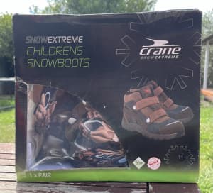 Snow Boots - child size 30