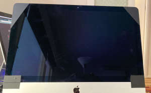 iMac 21.5-Inch 2014 FOR PARTS ONLY (faulty power supply)