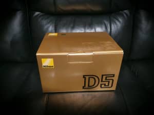 Nikon D5 like Brand New in box only 150 shutter plus heaps more LOOK!!