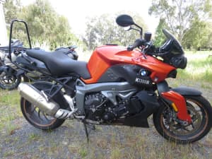 BMW K1300R  MOTORCYCLE PARTING OUT WRECKING PARTS FOR SALE