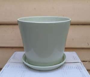 Light Green Ceramic Pot with Saucer and Drainage Hole 