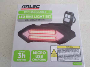 Bike Light with Turning Signal for Road Riders