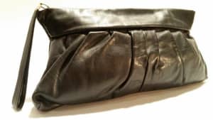 Mid-Century 1940s leather clutch bag