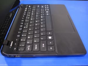18 Laptops (10x Acer TM B115-M, 2x Dell Inspiron 1122, 6x Acer AO533)