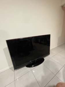 Samsung 52 inch tv